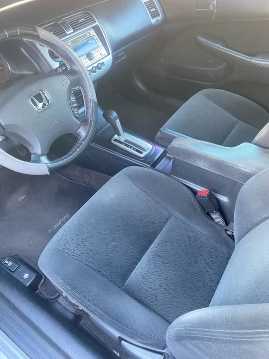 2005 Honda Civic 7th Gen - Image 10 of 13