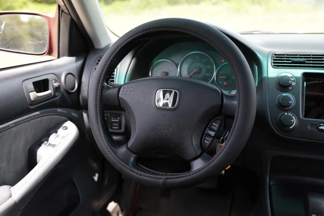 2005 Honda Civic 7th Gen - Image 25 of 31
