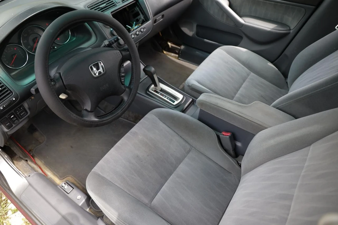 2005 Honda Civic 7th Gen - Image 4 of 31