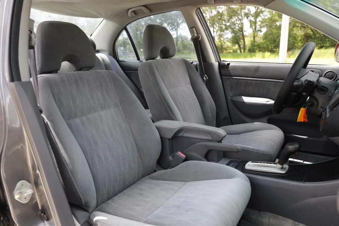 2005 Honda Civic 7th Gen - Image 16 of 31