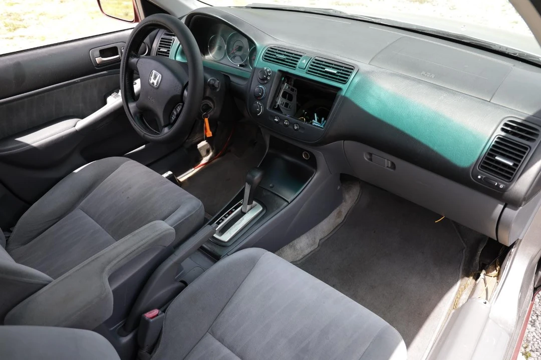 2005 Honda Civic 7th Gen - Image 18 of 31