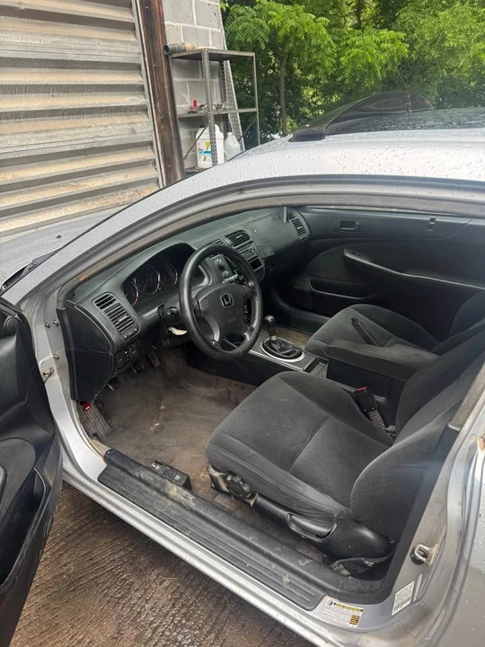 2005 Honda Civic 7th Gen - Image 4 of 14