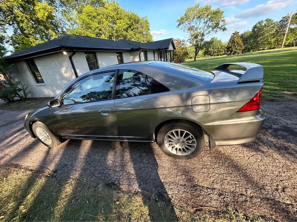 2005 Honda Civic 7th Gen - Image 5 of 7