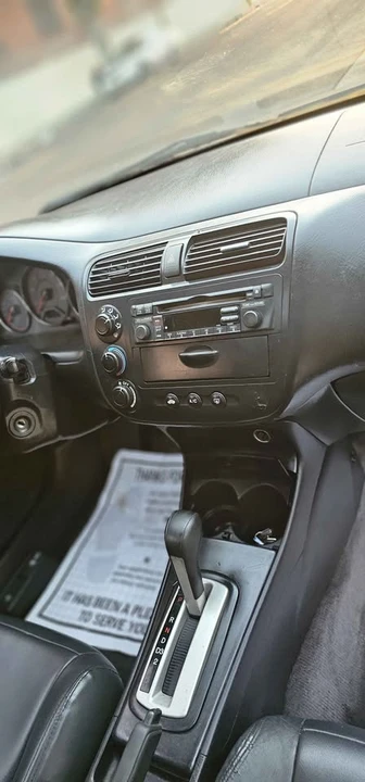 2005 Honda Civic 7th Gen - Image 9 of 20