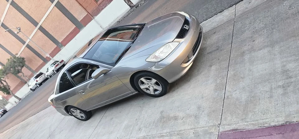 2005 Honda Civic 7th Gen - Image 4 of 20