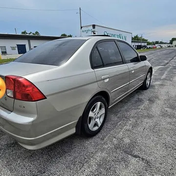 2005 Honda Civic EX-L Sedan 4D