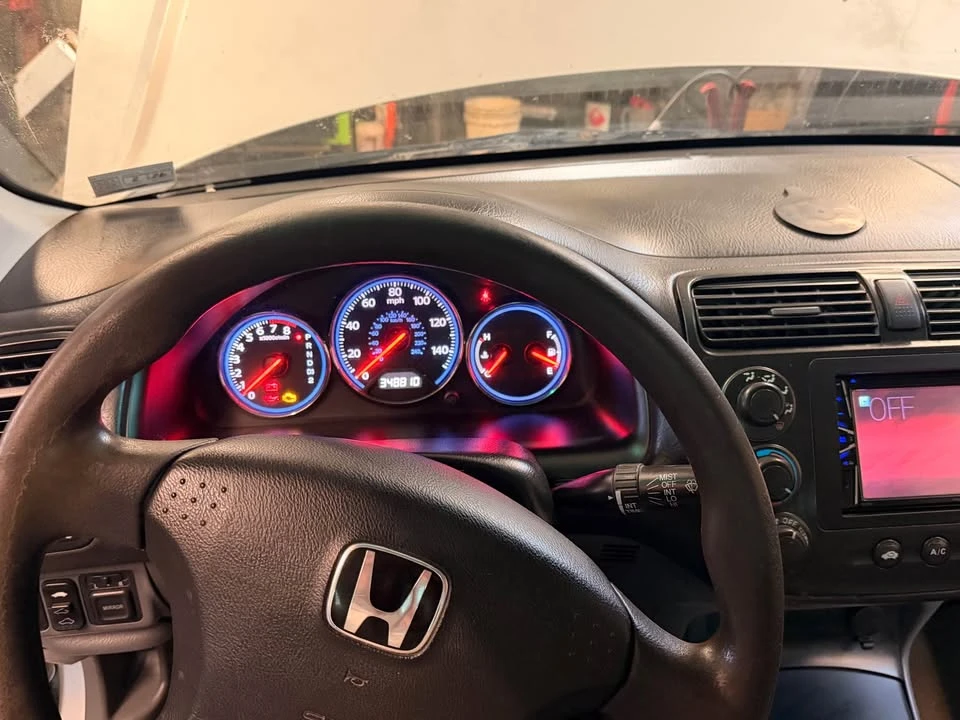 2005 Honda Civic 7th Gen - Image 5 of 15