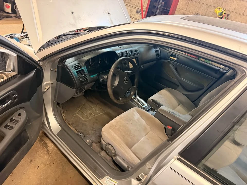 2005 Honda Civic 7th Gen - Image 6 of 15