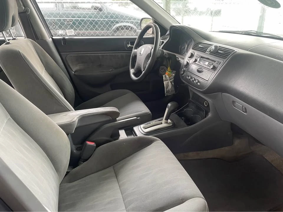 2005 Honda Civic 7th Gen - Image 5 of 6