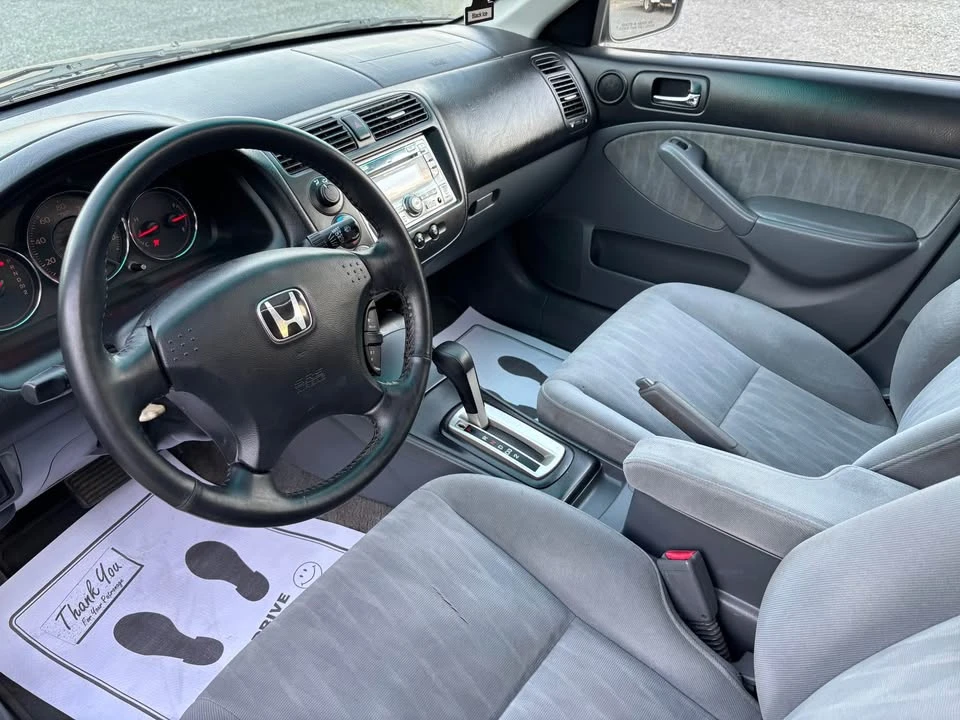 2005 Honda Civic 7th Gen - Image 11 of 18
