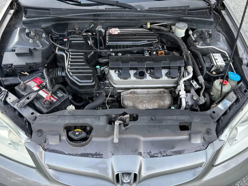 2005 Honda Civic 7th Gen - Image 16 of 18