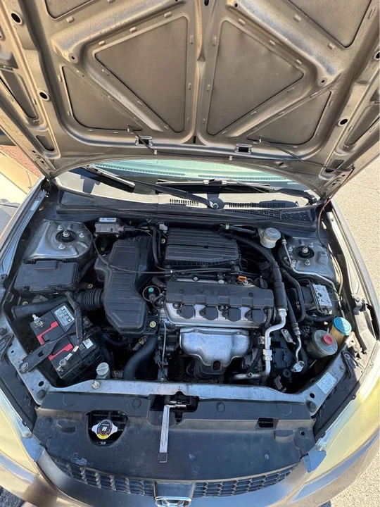 2005 Honda Civic 7th Gen - Image 8 of 10