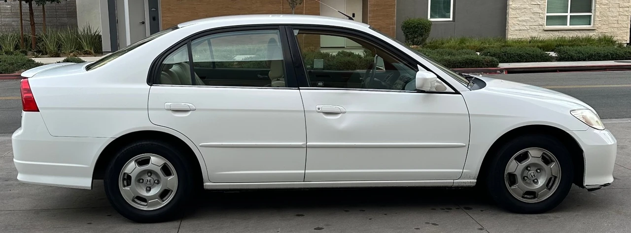 2005 Honda Civic 7th Gen - Image 6 of 16
