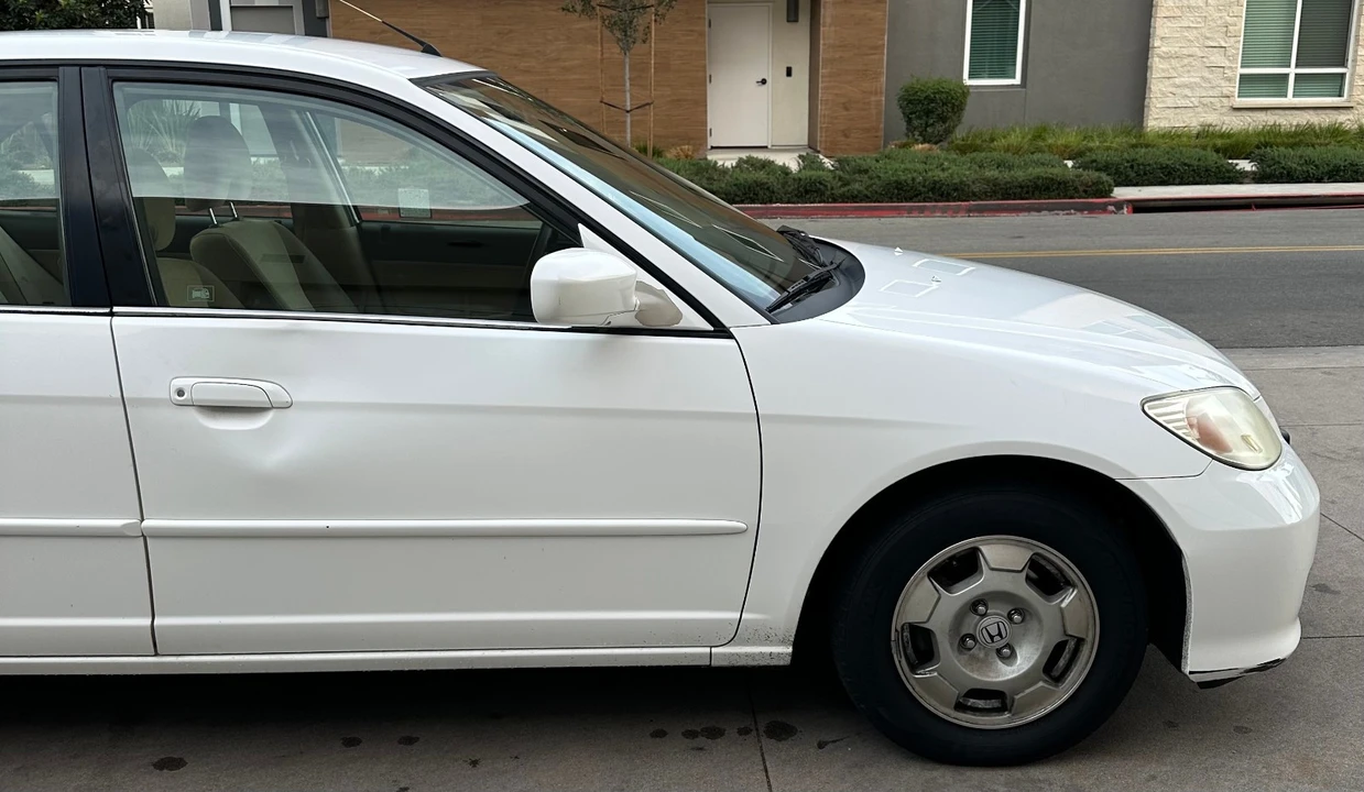 2005 Honda Civic 7th Gen - Image 8 of 16