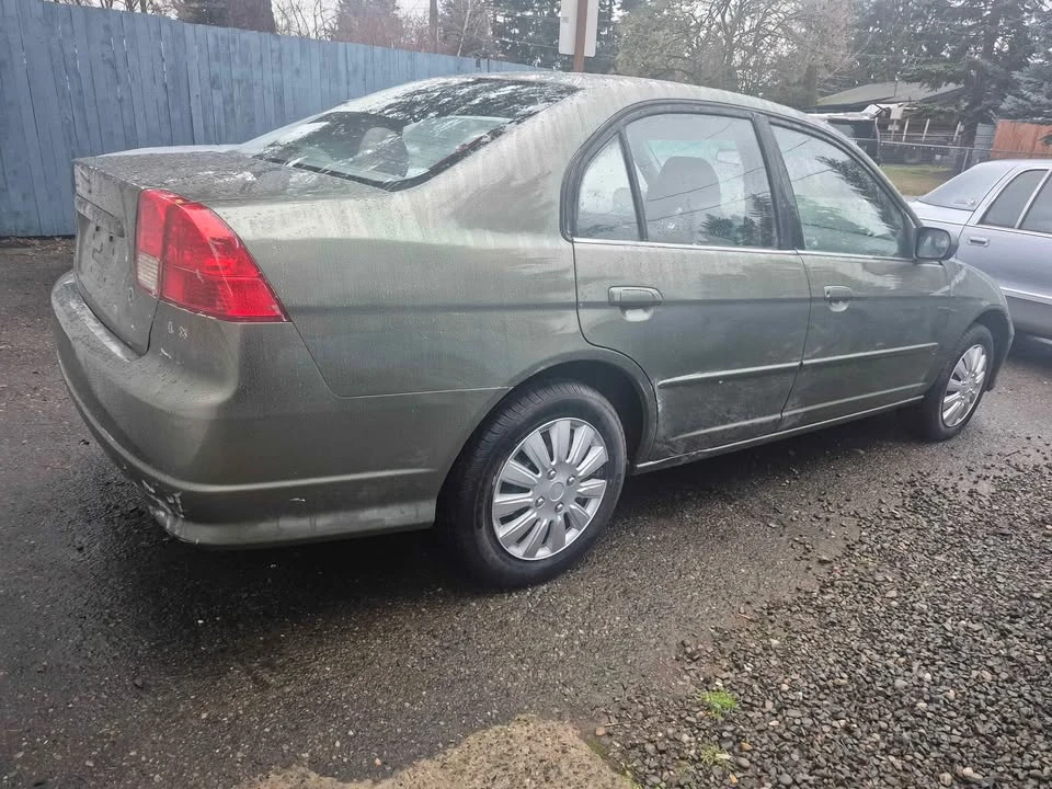 2005 Honda Civic 7th Gen - Image 5 of 5