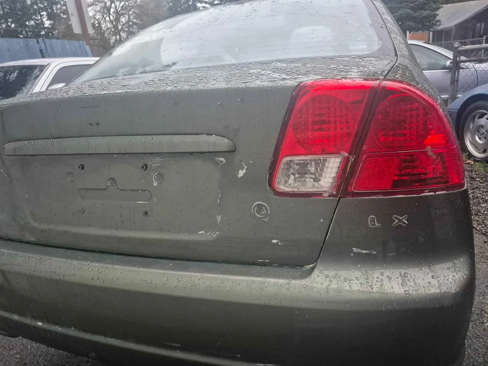 2005 Honda Civic 7th Gen - Image 4 of 5