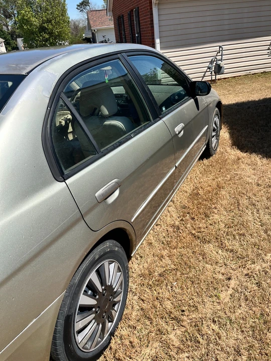 2005 Honda Civic 7th Gen - Image 4 of 10