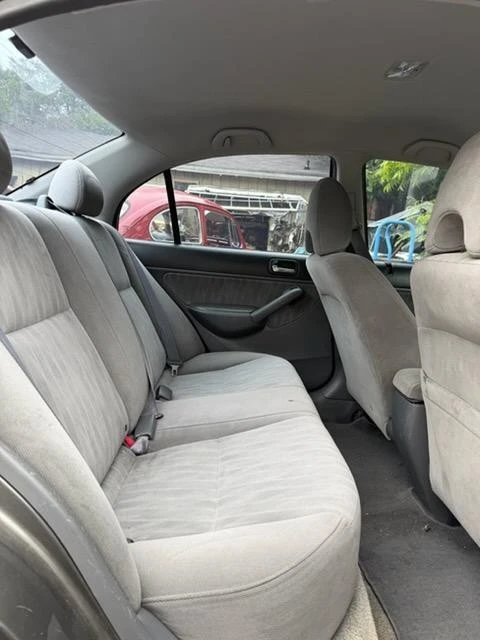 2005 Honda Civic 7th Gen - Image 8 of 12