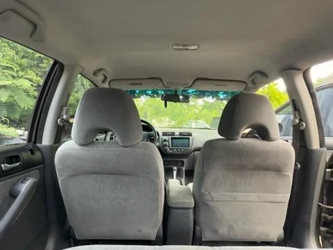 2005 Honda Civic 7th Gen - Image 5 of 12