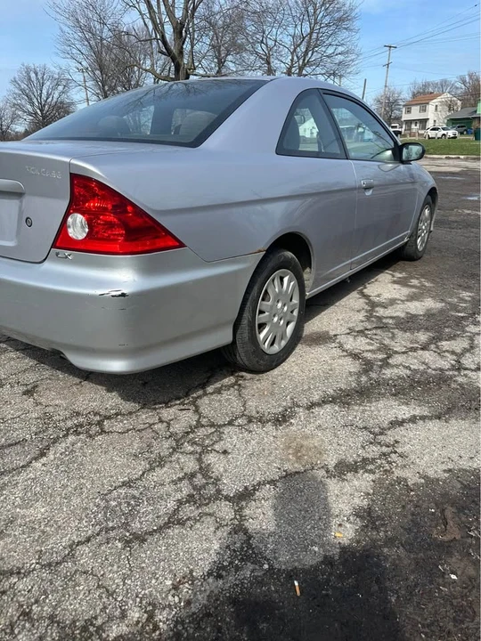 2005 Honda Civic 7th Gen - Image 6 of 10