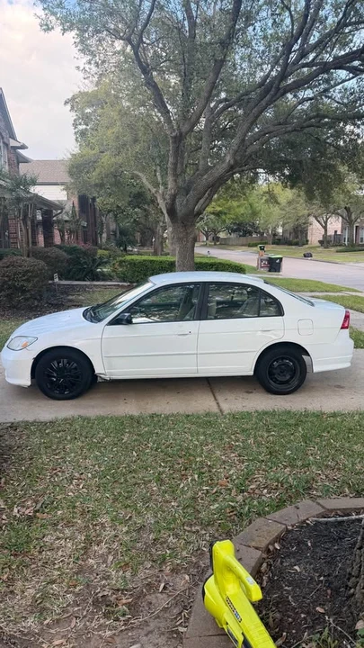 2005 Honda Civic 7th Gen - Image 3 of 6