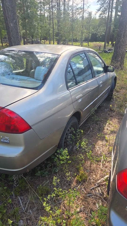2005 Honda Civic 7th Gen - Image 4 of 10