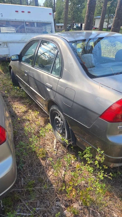 2005 Honda Civic 7th Gen - Image 3 of 10
