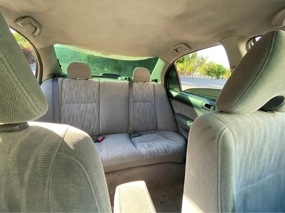 2005 Honda Civic 7th Gen - Image 6 of 8