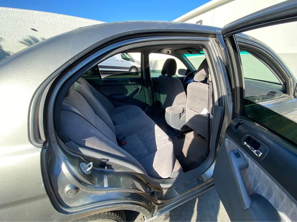 2005 Honda Civic 7th Gen - Image 5 of 8