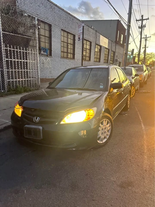 2005 Honda EP3 Civic Si - Image 2 of 5