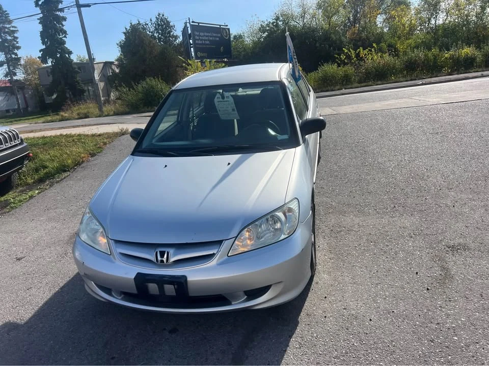 2005 Honda Civic 7th Gen - Image 5 of 13