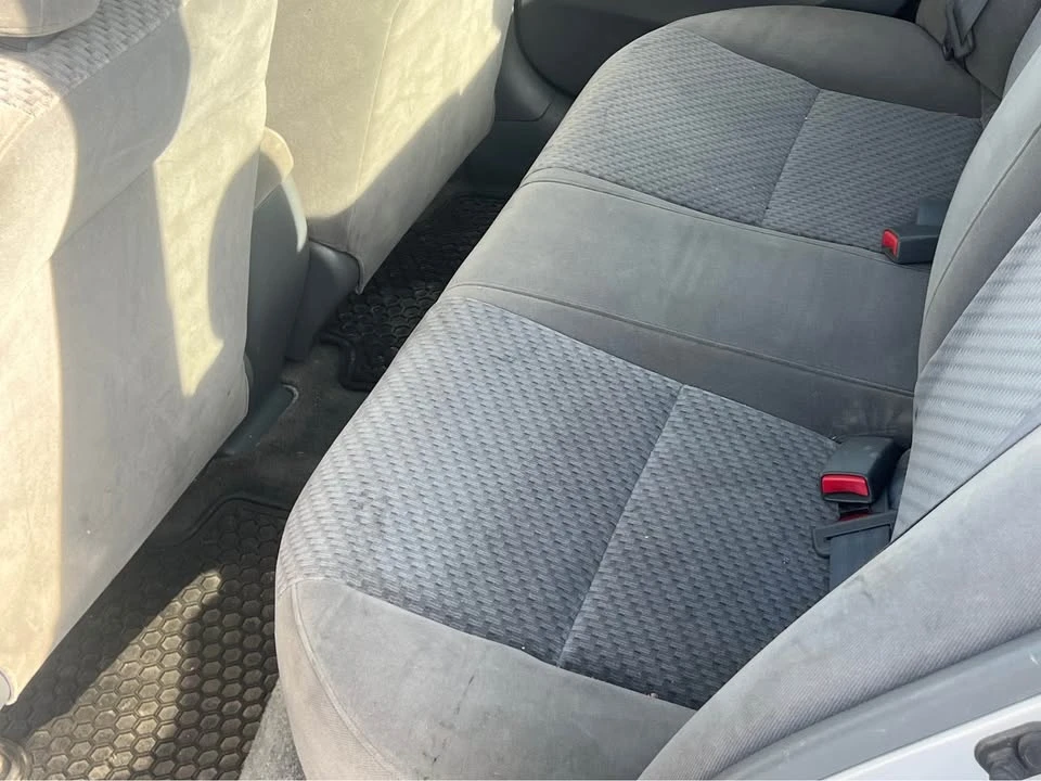 2005 Honda Civic 7th Gen - Image 10 of 13