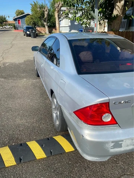 2005 Honda Civic 7th Gen - Image 5 of 7