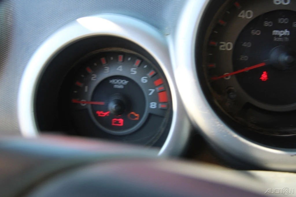 2005 Honda Element - Image 15 of 21