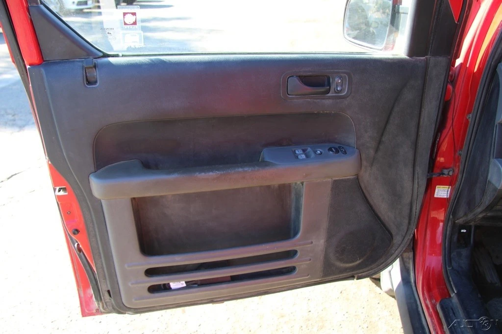 2005 Honda Element - Image 11 of 21