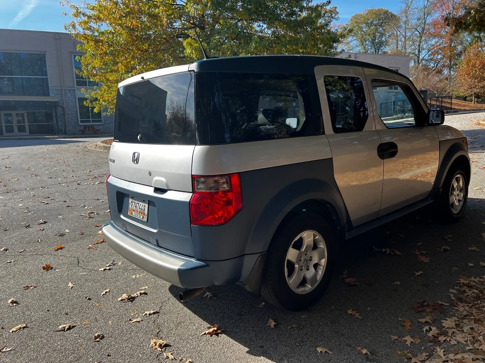 2005 Honda Element - Image 5 of 18