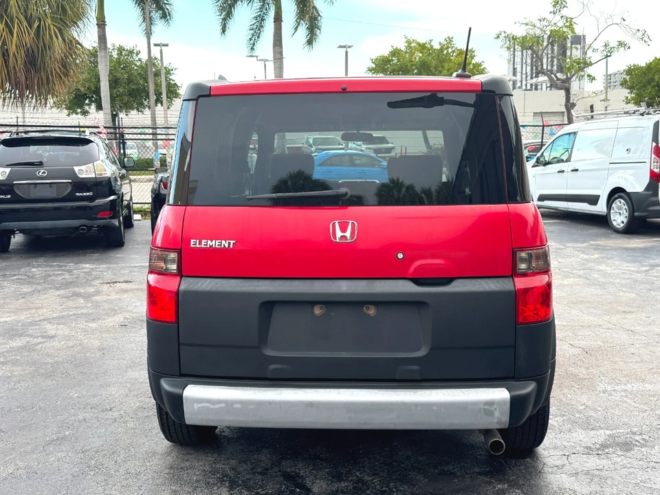2005 Honda Element - Image 16 of 21