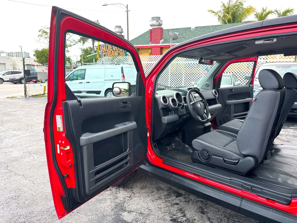2005 Honda Element - Image 20 of 21