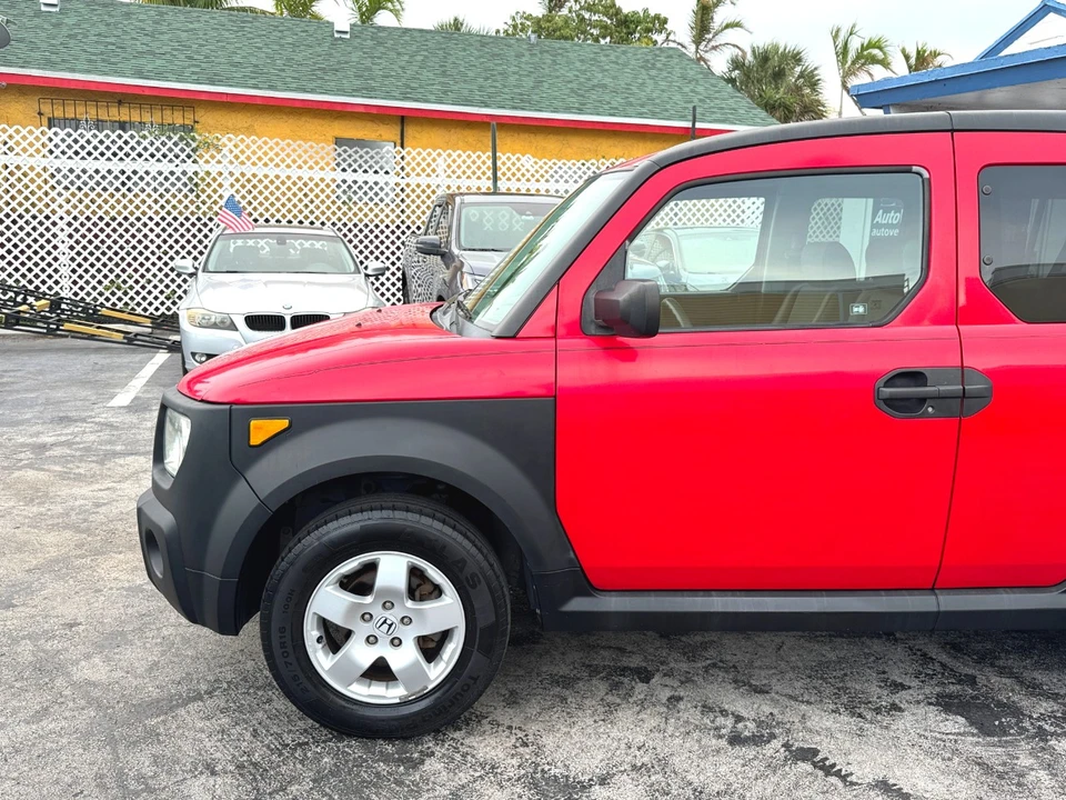 2005 Honda Element - Image 11 of 21