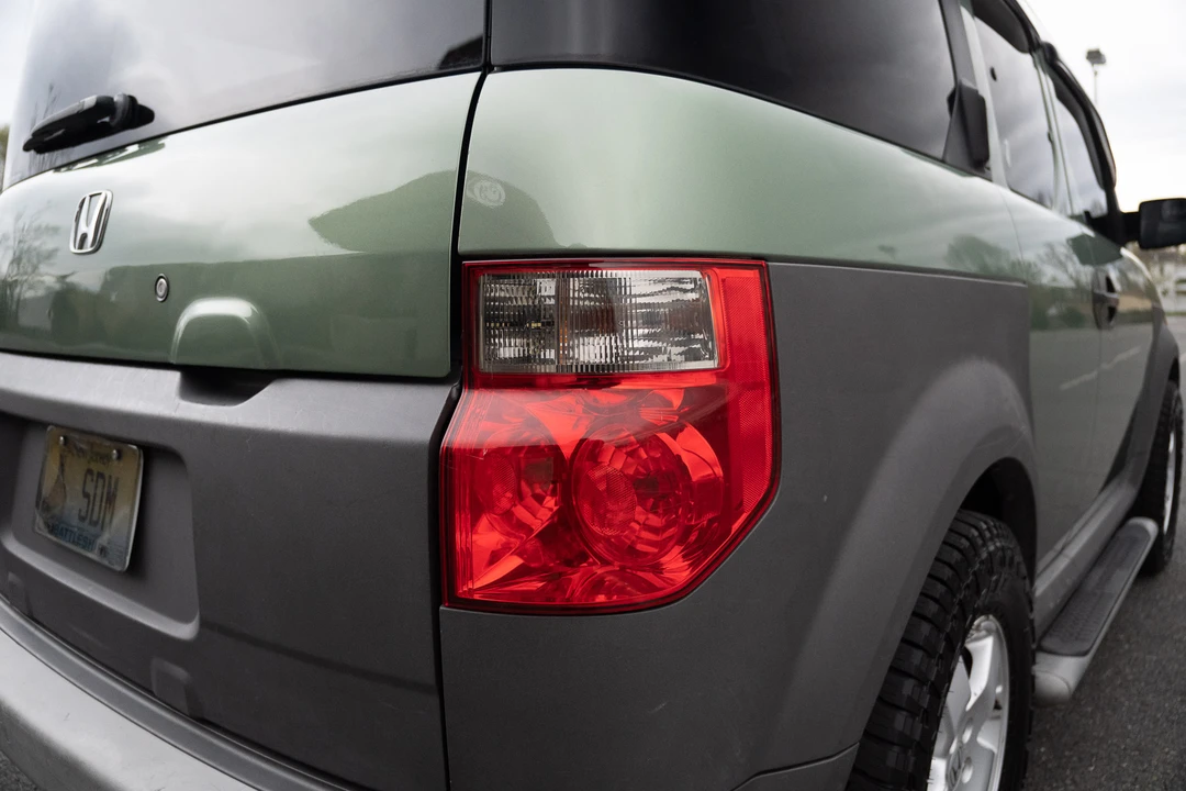 2005 Honda Element - Image 30 of 31