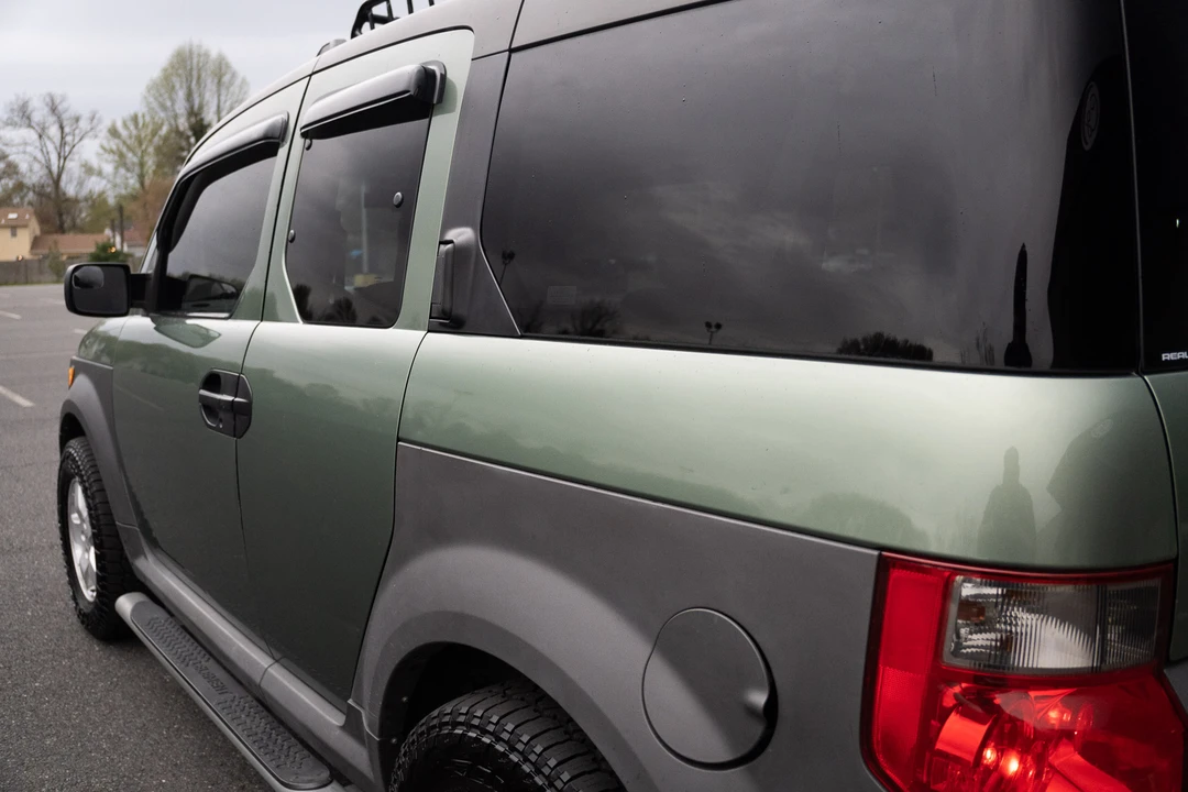 2005 Honda Element - Image 27 of 31