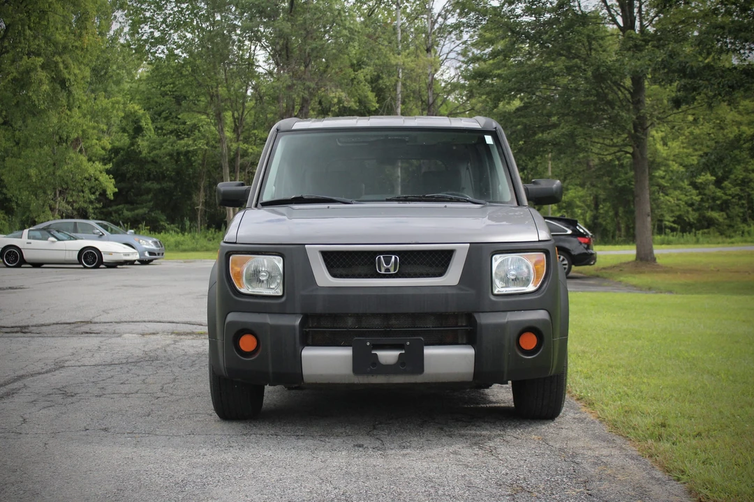 2005 Honda Element - Image 9 of 31