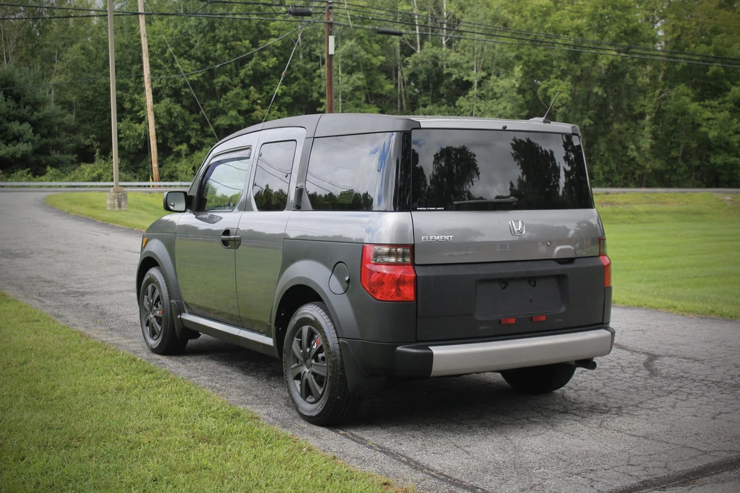2005 Honda Element - Image 4 of 31