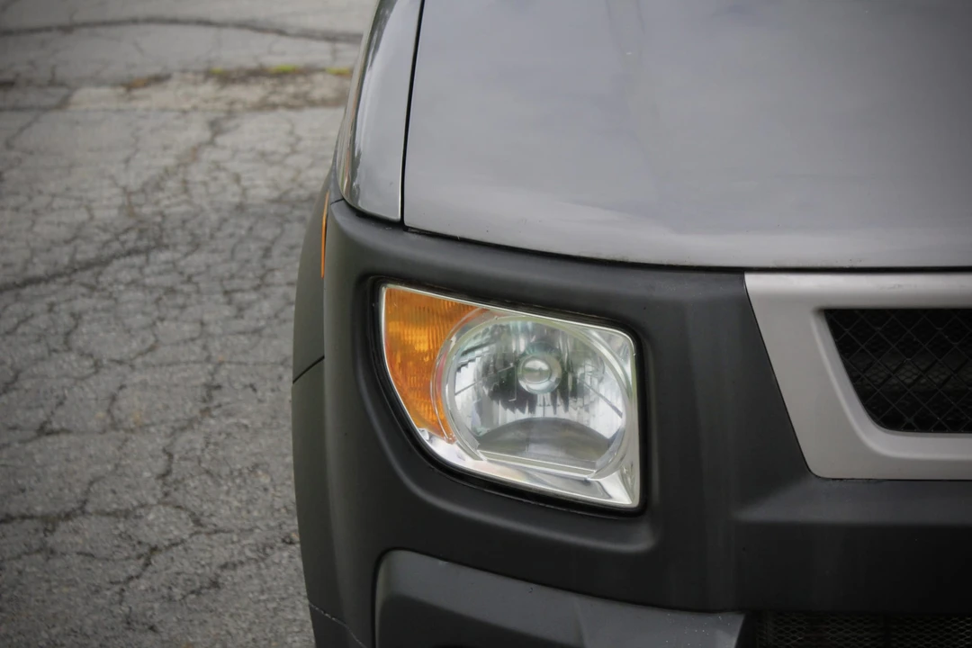 2005 Honda Element - Image 18 of 31