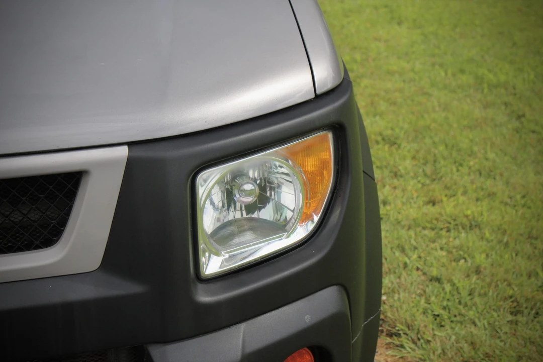 2005 Honda Element - Image 19 of 31