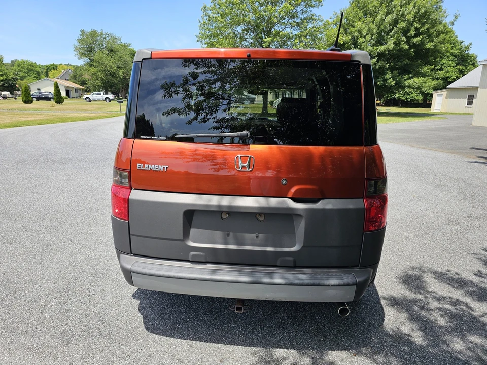 2005 Honda Element - Image 9 of 31
