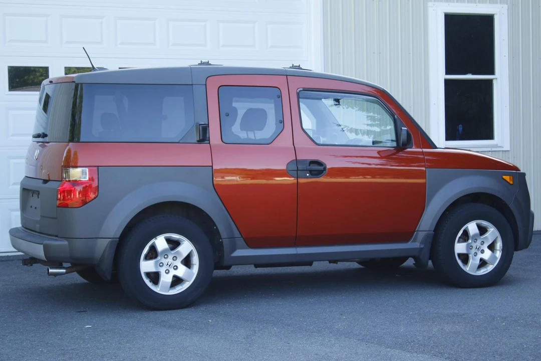 2005 Honda Element - Image 12 of 31