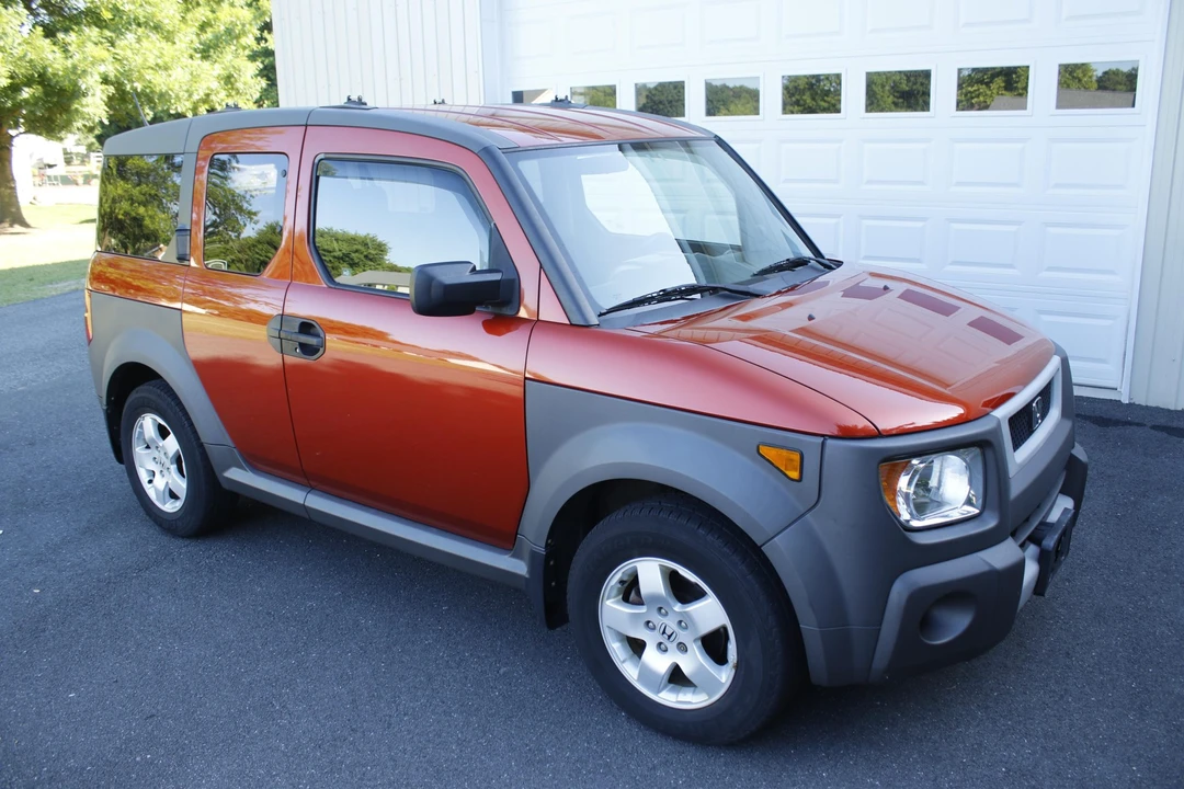 2005 Honda Element - Image 15 of 31