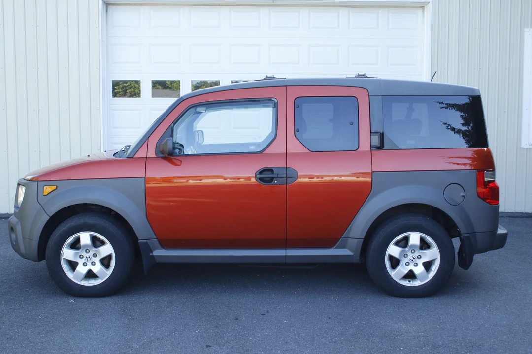 2005 Honda Element - Image 24 of 31