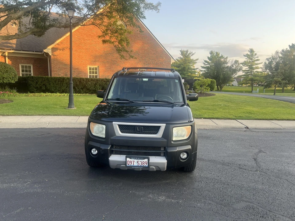 2005 Honda Element - Image 3 of 31